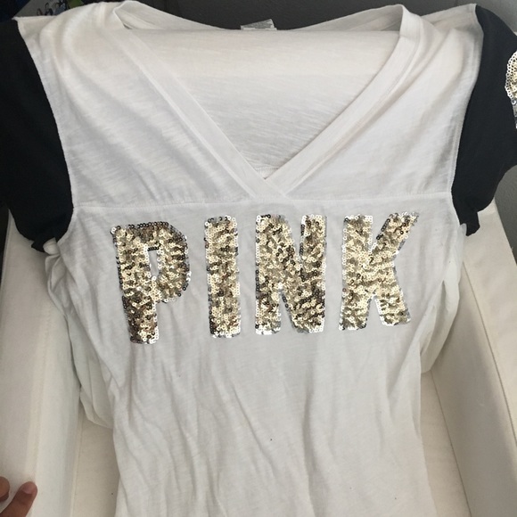 Victoria Secret PINK, V-Neck - Picture 1 of 1